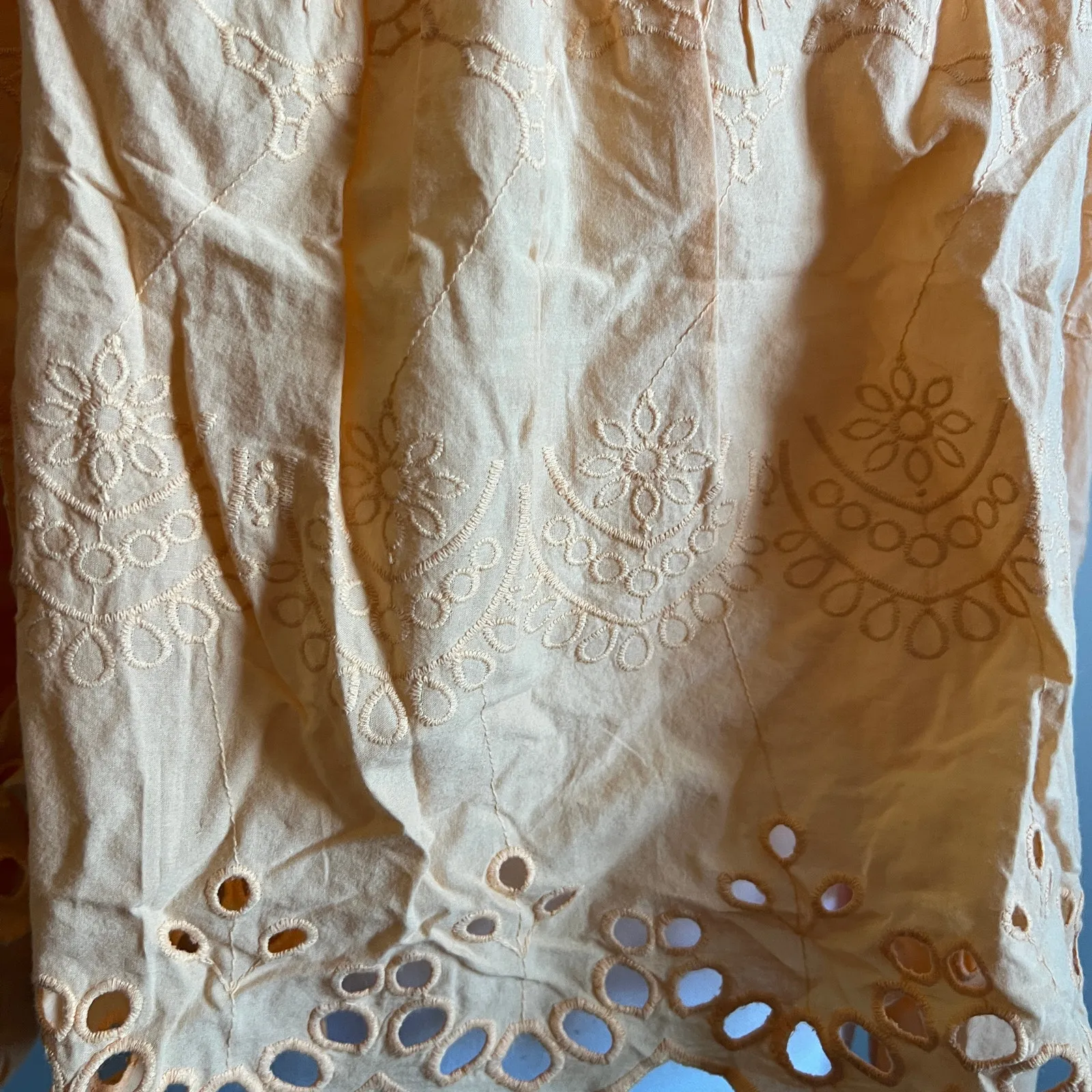 Universal Thread Women's Light Orange Long Sleeve Eyelet Blouse - Size XL - NWT - Image 5