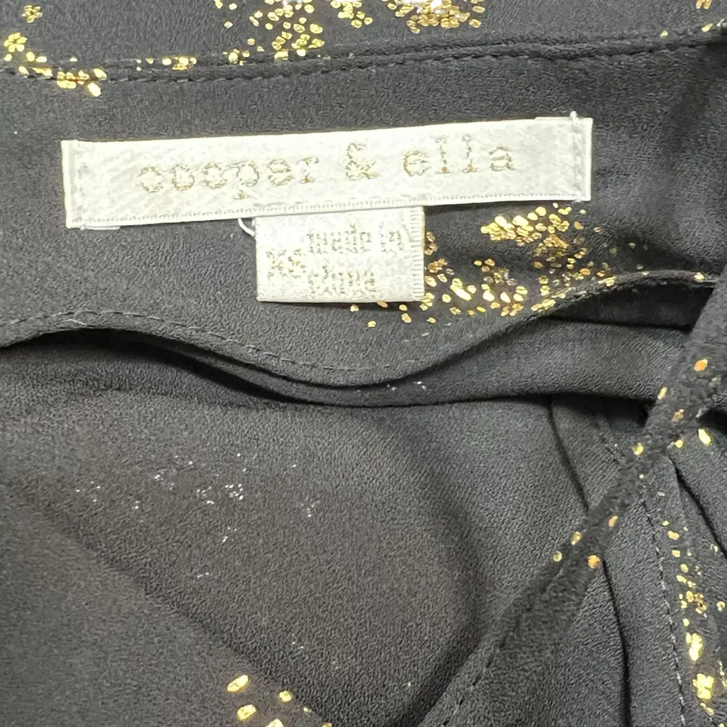 cooper & Ella black gold cold shoulder women’s blouse size XS - Image 5