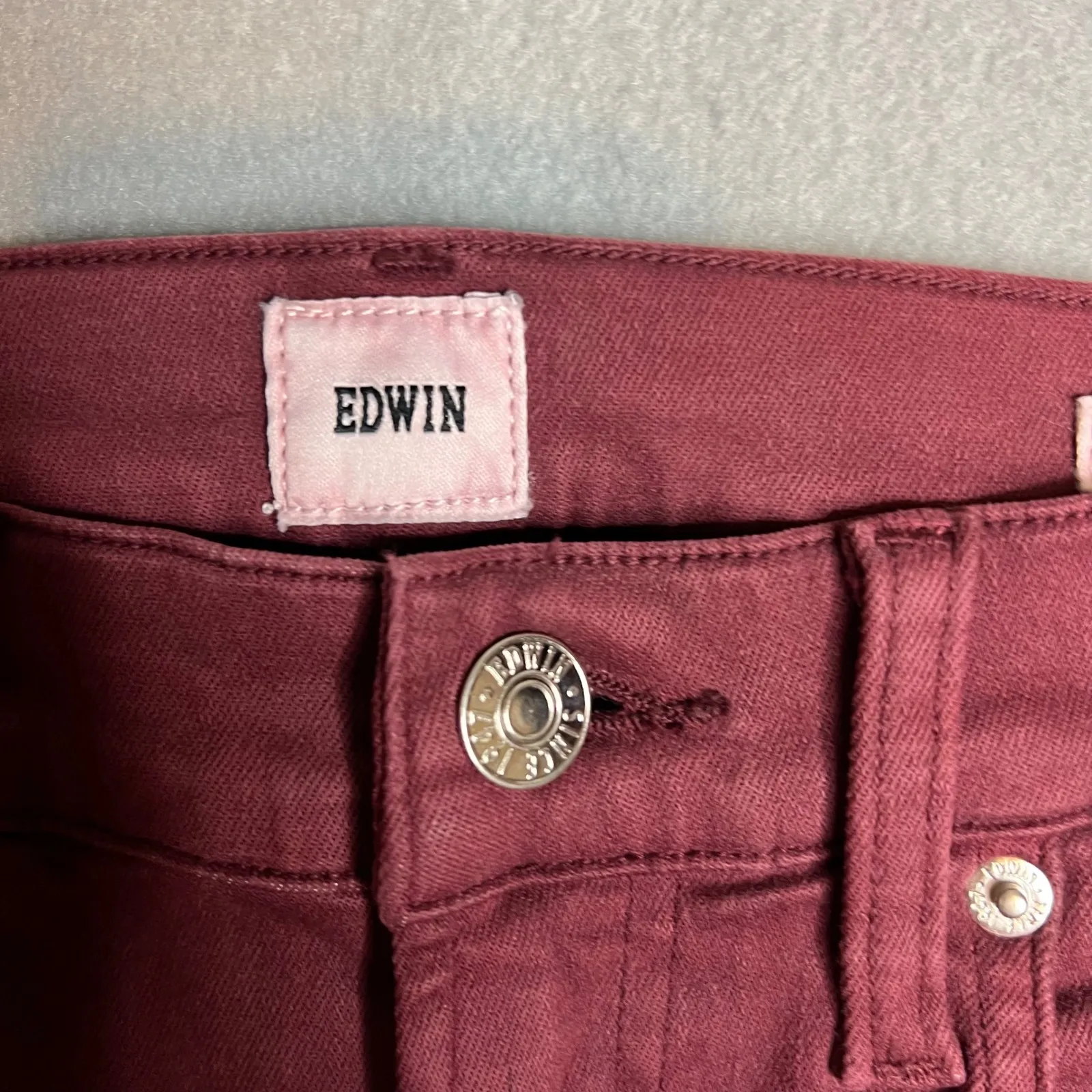 EDWIN Shape Pixie 9" Midrise Skinny Ankle Jeans Size 26 Wine Burgandy NWT Red - Image 2