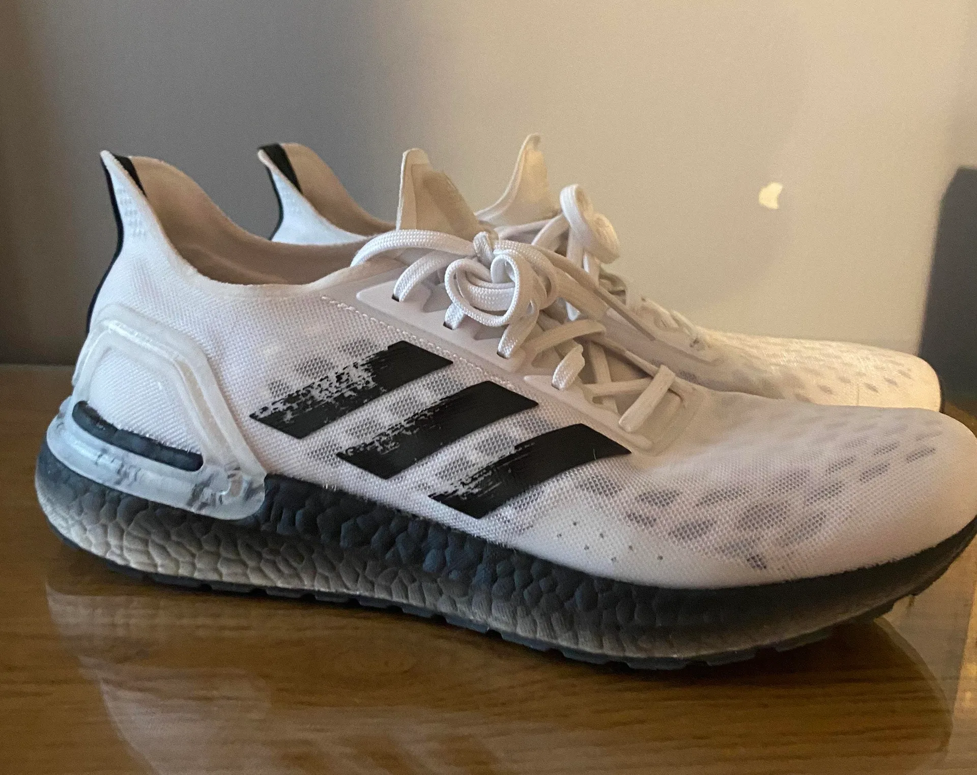 Adidas Ultra Boost - Image 2