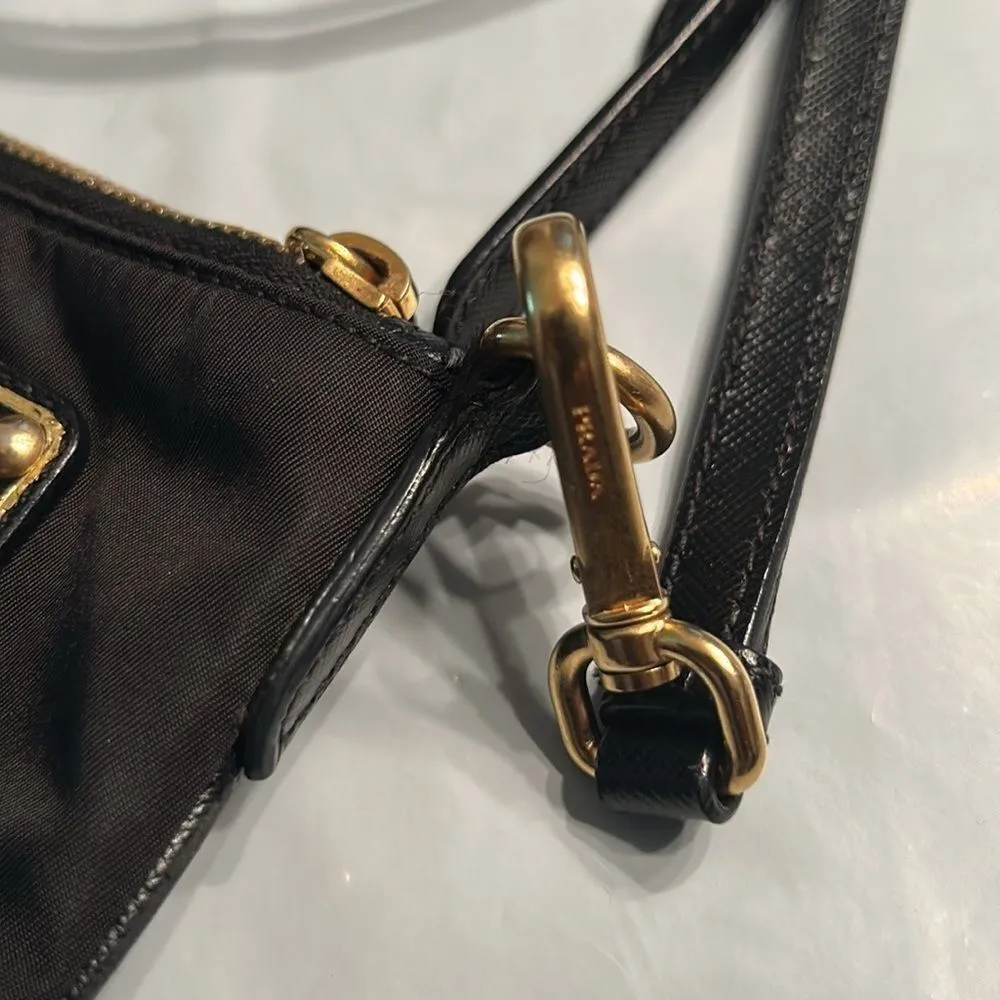 Authentic Black Prada Nylon/Leather Crossbody Bag - Image 9