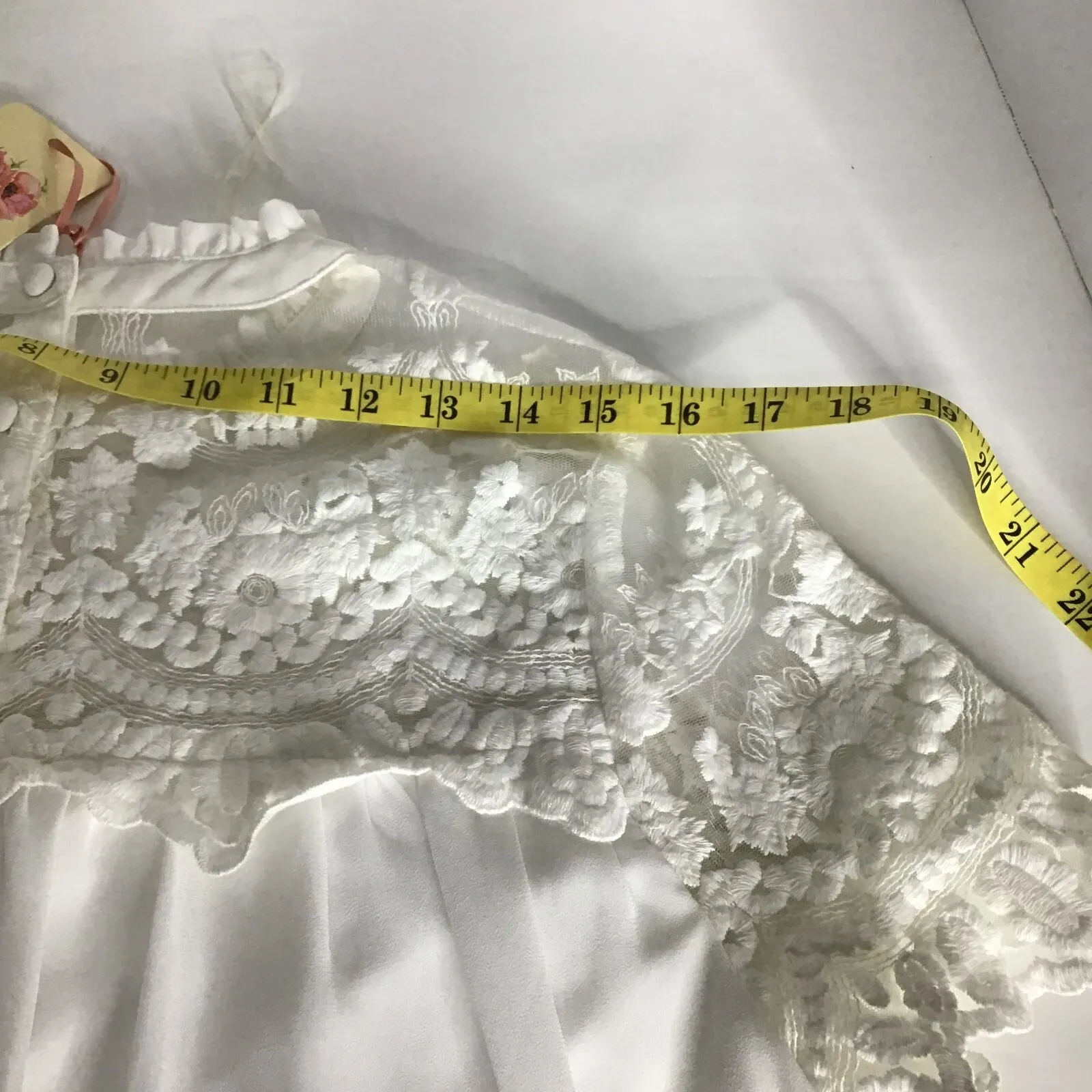 Entro White Lace Top Dress Mock Neck Short Sleeve Sheer Overlay Size M - Image 4