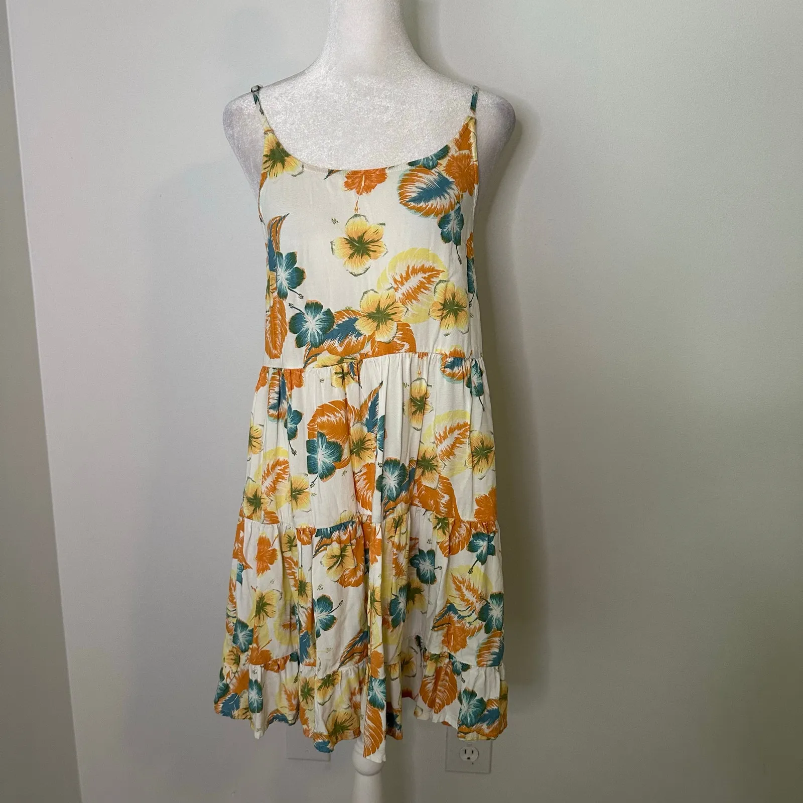 Roxy white, yellow, orange & blue floral sleeveless mini sun dress size S - Image 2