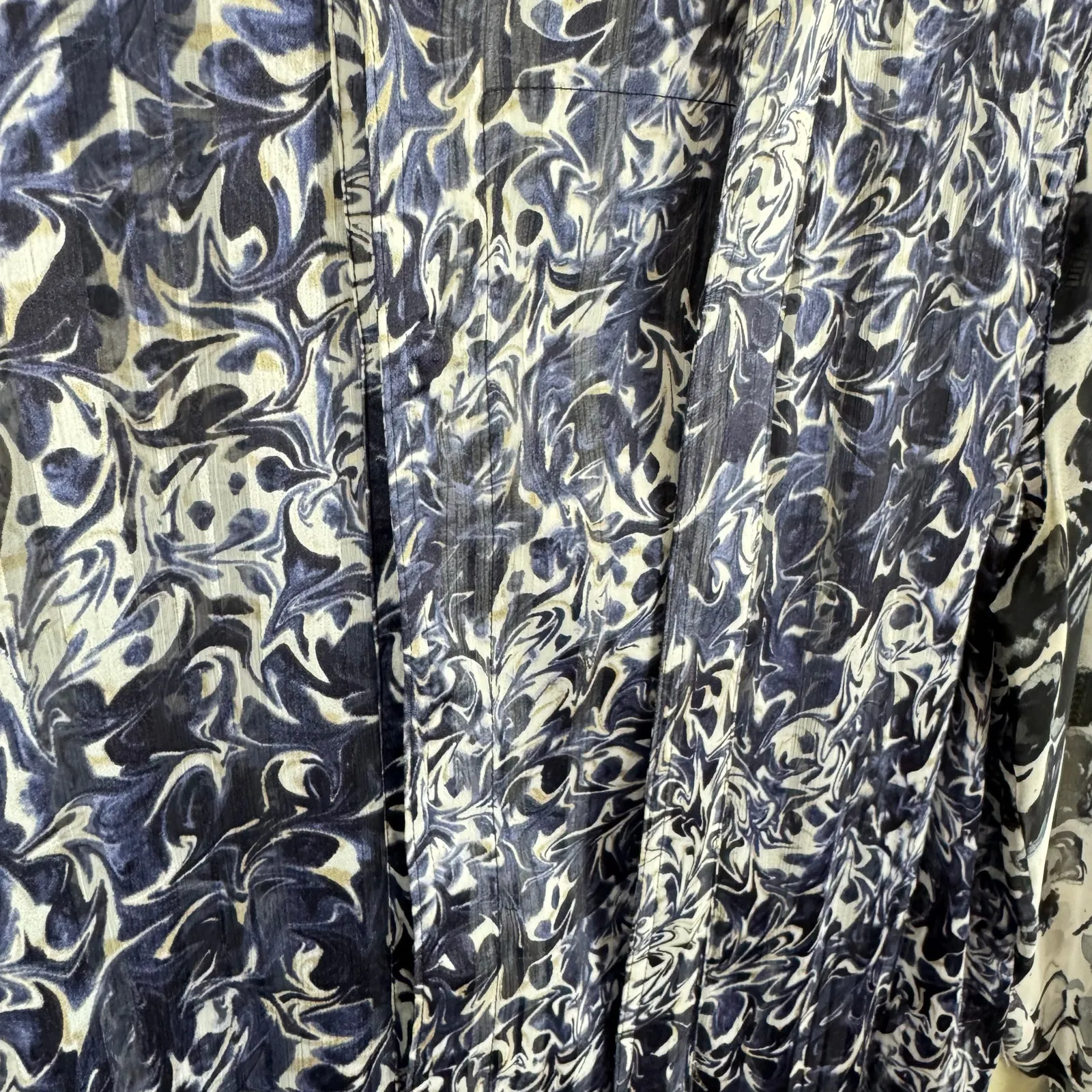 Simply Vera‎ Vera Bradley Black Blue Sheer Blouse Large - Image 3