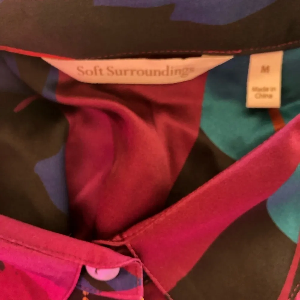 Soft Surroundings 100% SIlK Floral LS Blouse M Colorful Career Business Career - Image 7