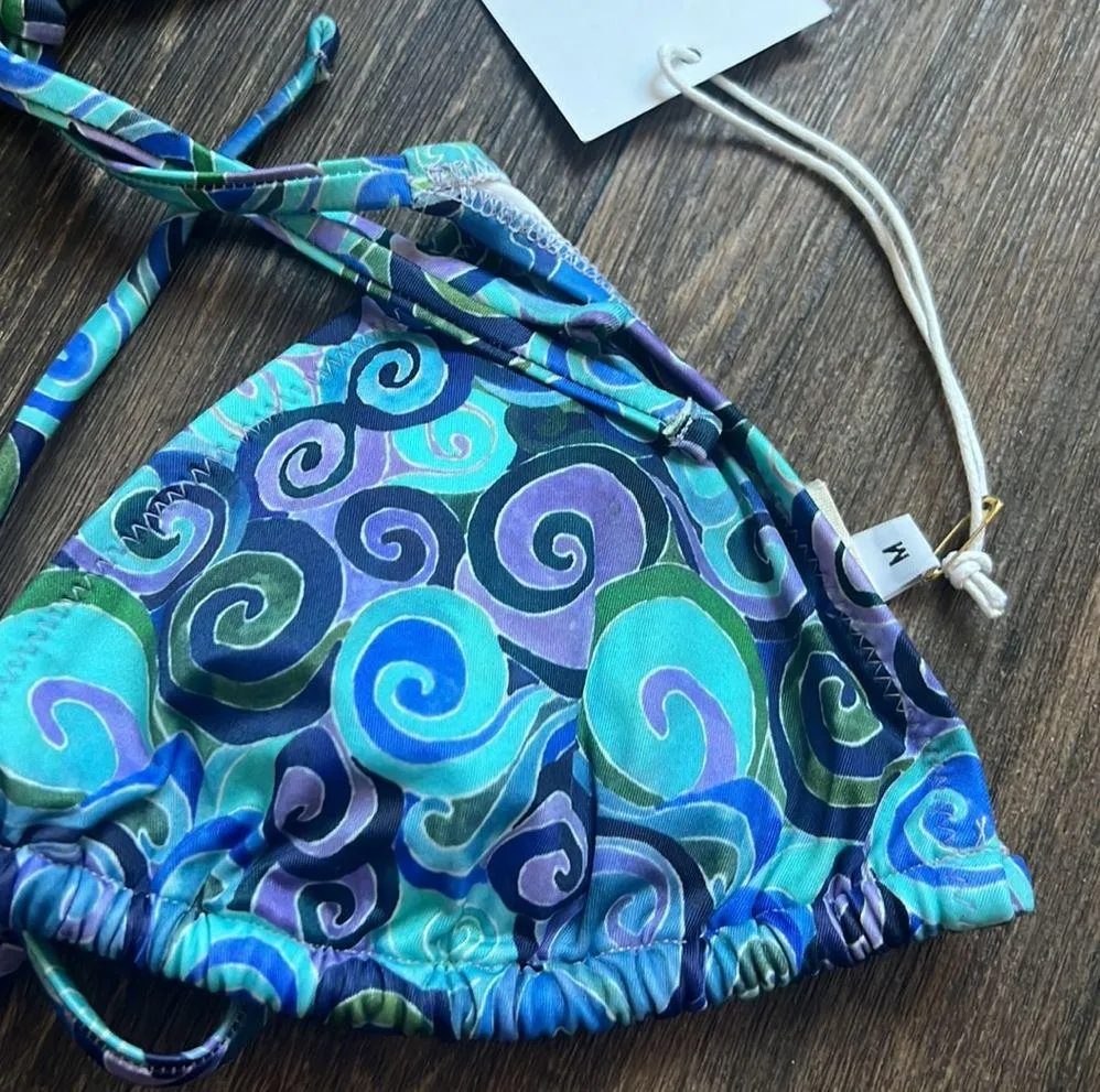 Follow Suit Izzy Tunnel Triangle Top Size M - Image 2