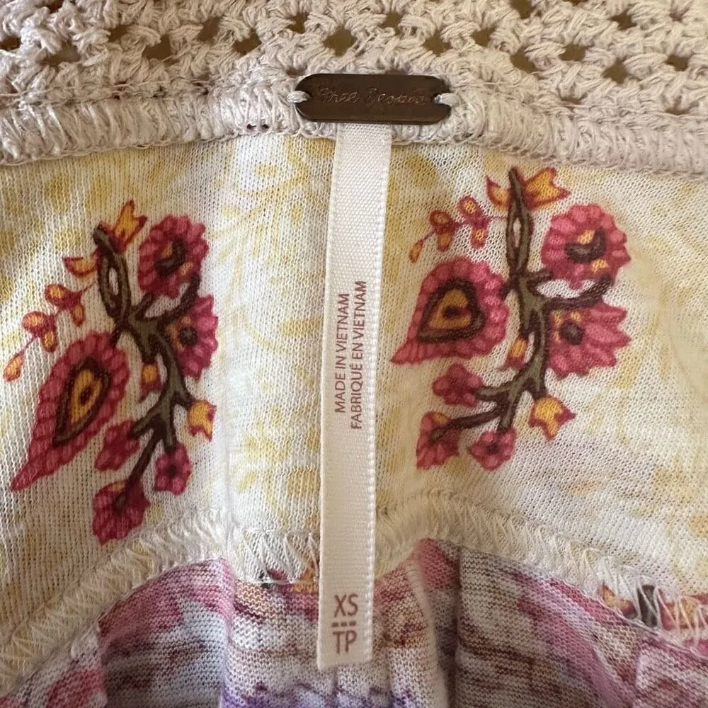 Free People Leilani Crochet Cropped Top in Tea Combo Print XS - Image 4