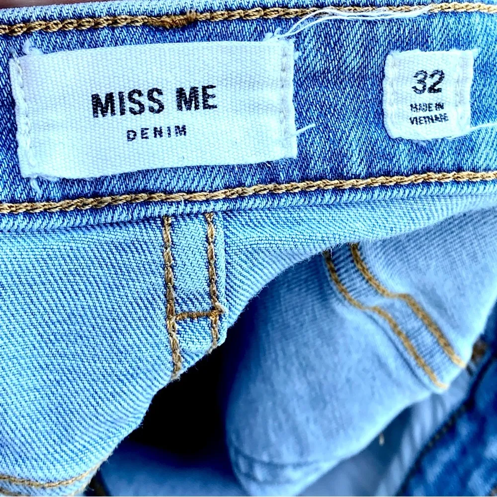 Miss Me Distressed Denim Mini Skirt - Image 10