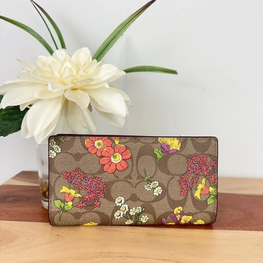 NWT Coach Slim‎ Zip Wallet In Signature Canvas With Floral Print - Image 4