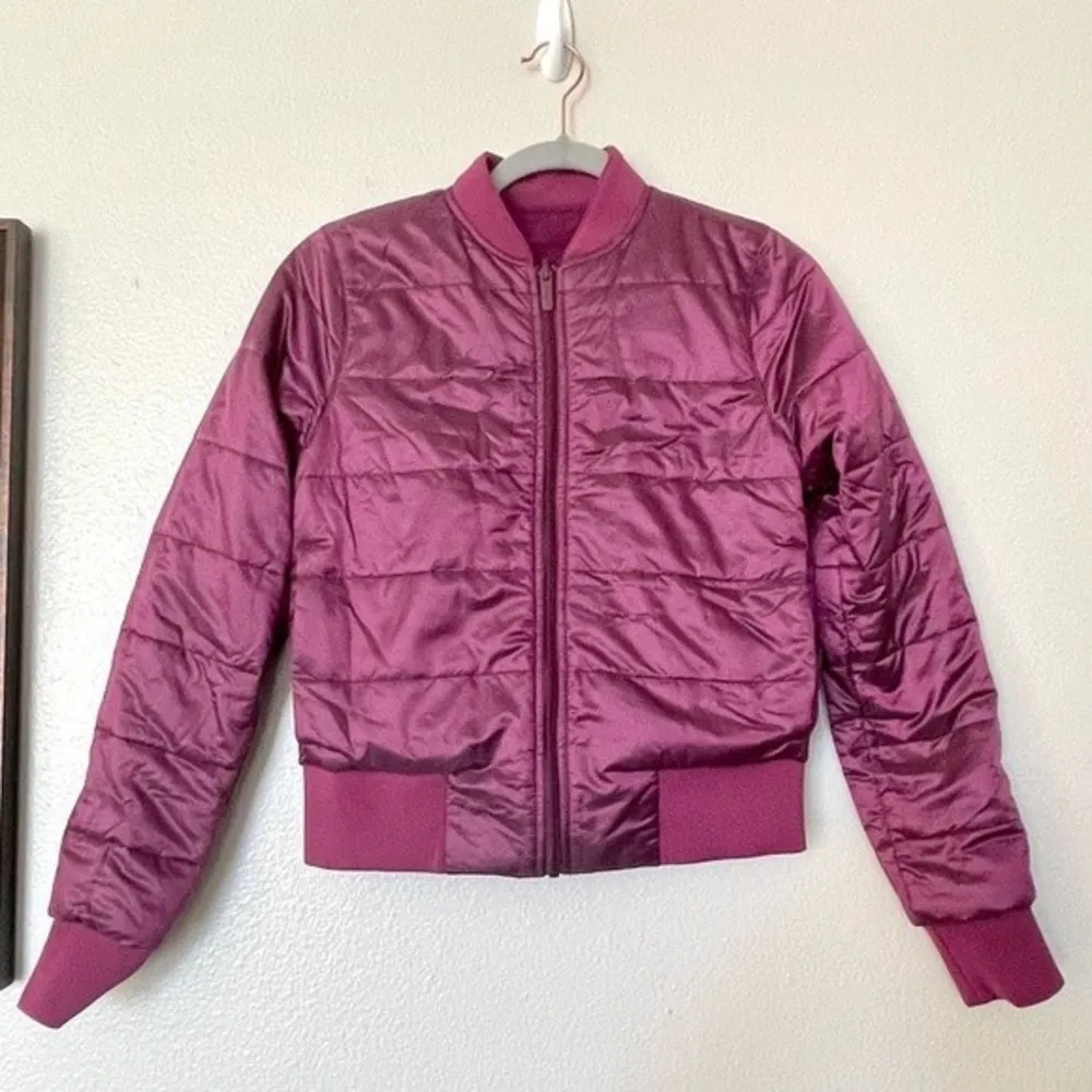Lululemon Non-Stop Quilted Reversible Weatherproof Bomber Jacket Marvel Size 2 - Image 3