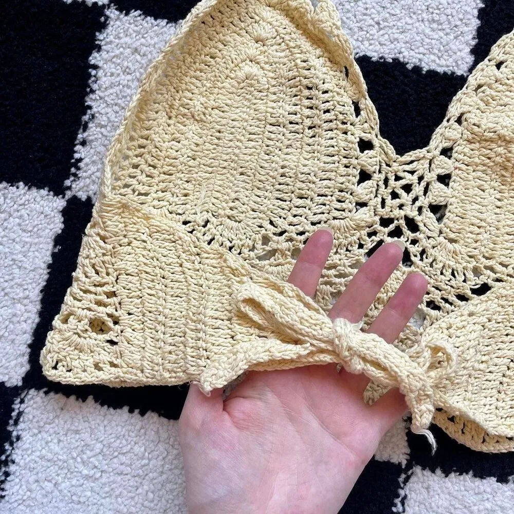 Pastel Yellow Crochet Halter Top XS - Image 3