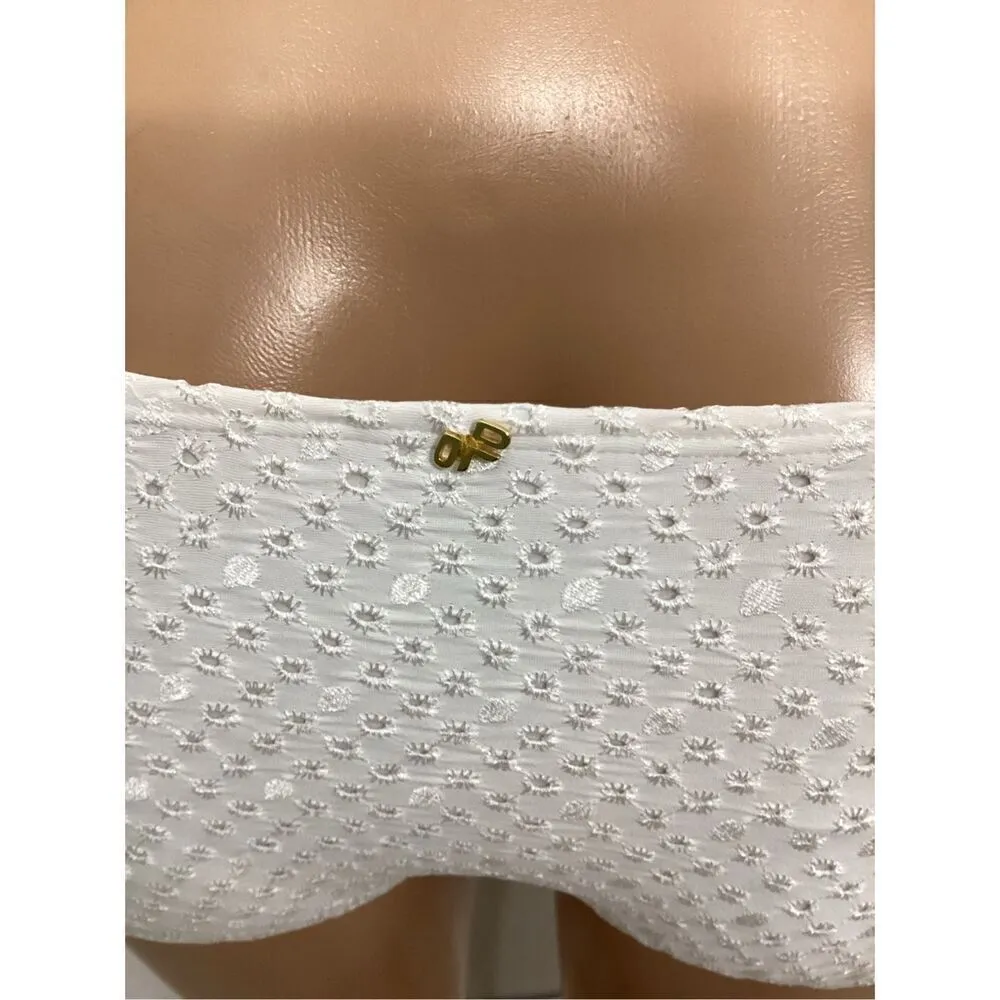 New. Pilyq white bikini set. Medium. Retails $149 - Image 10