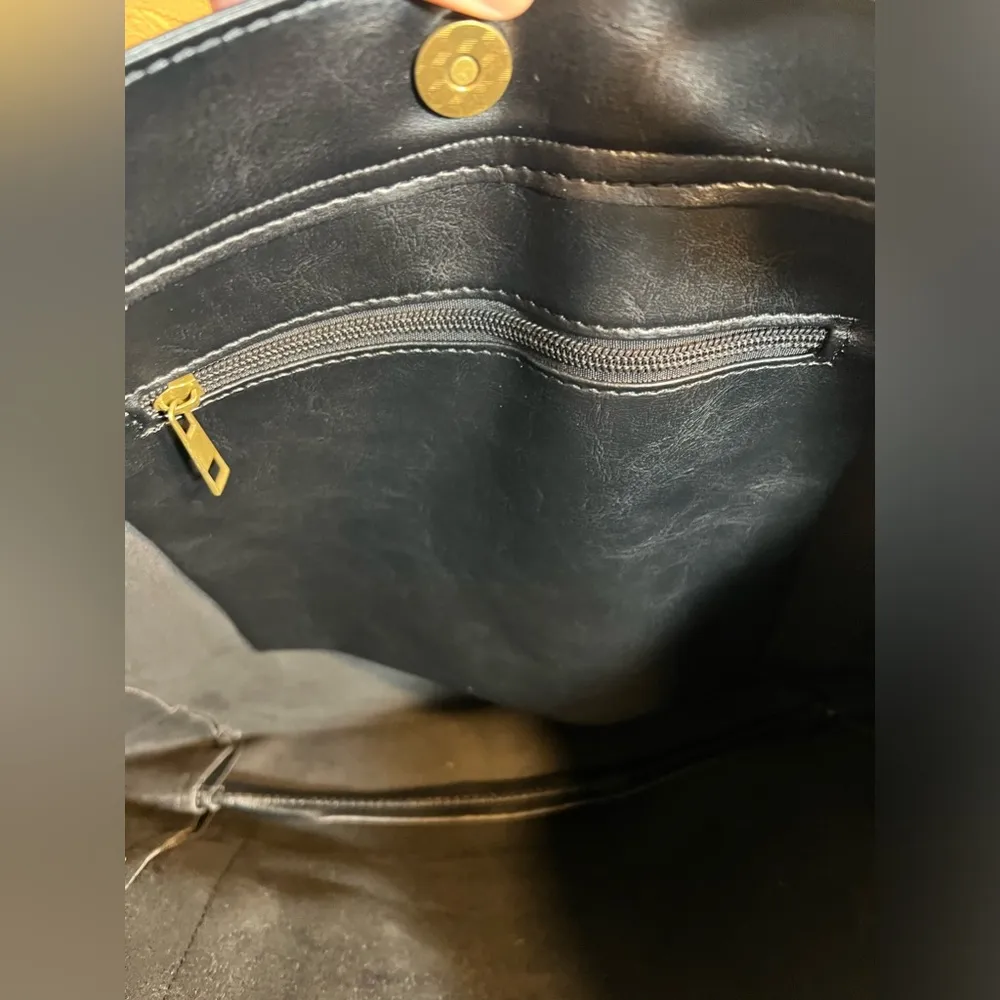 New Vegan leather bag by Grace’s handbags, hand crafted w20x16t - Image 6