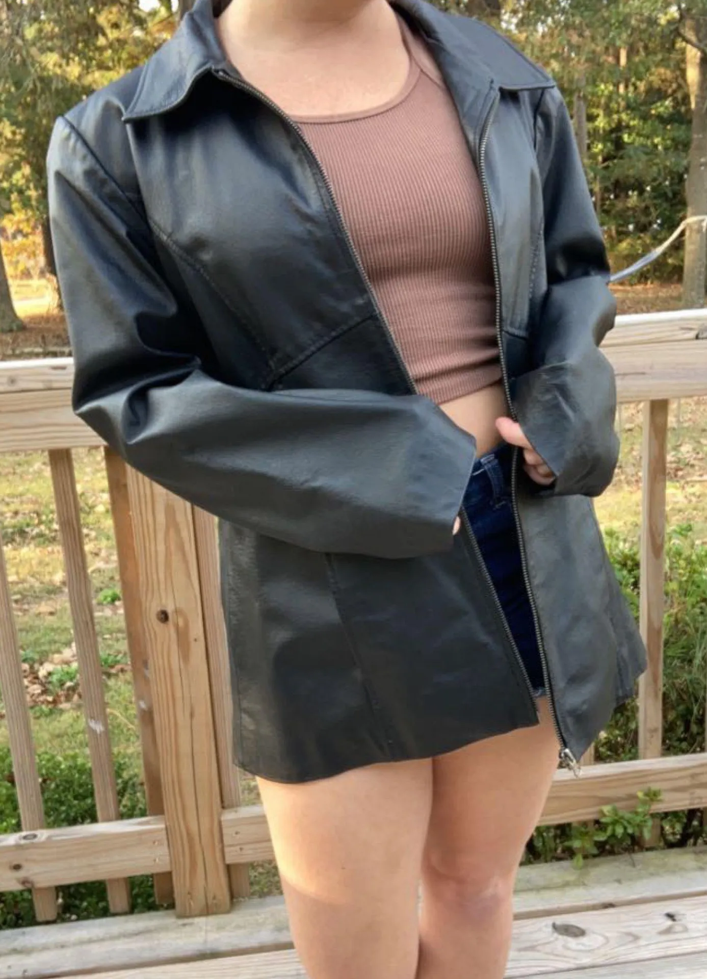 Jacqueline Ferrar Black zipped up leather jacket - Image 3