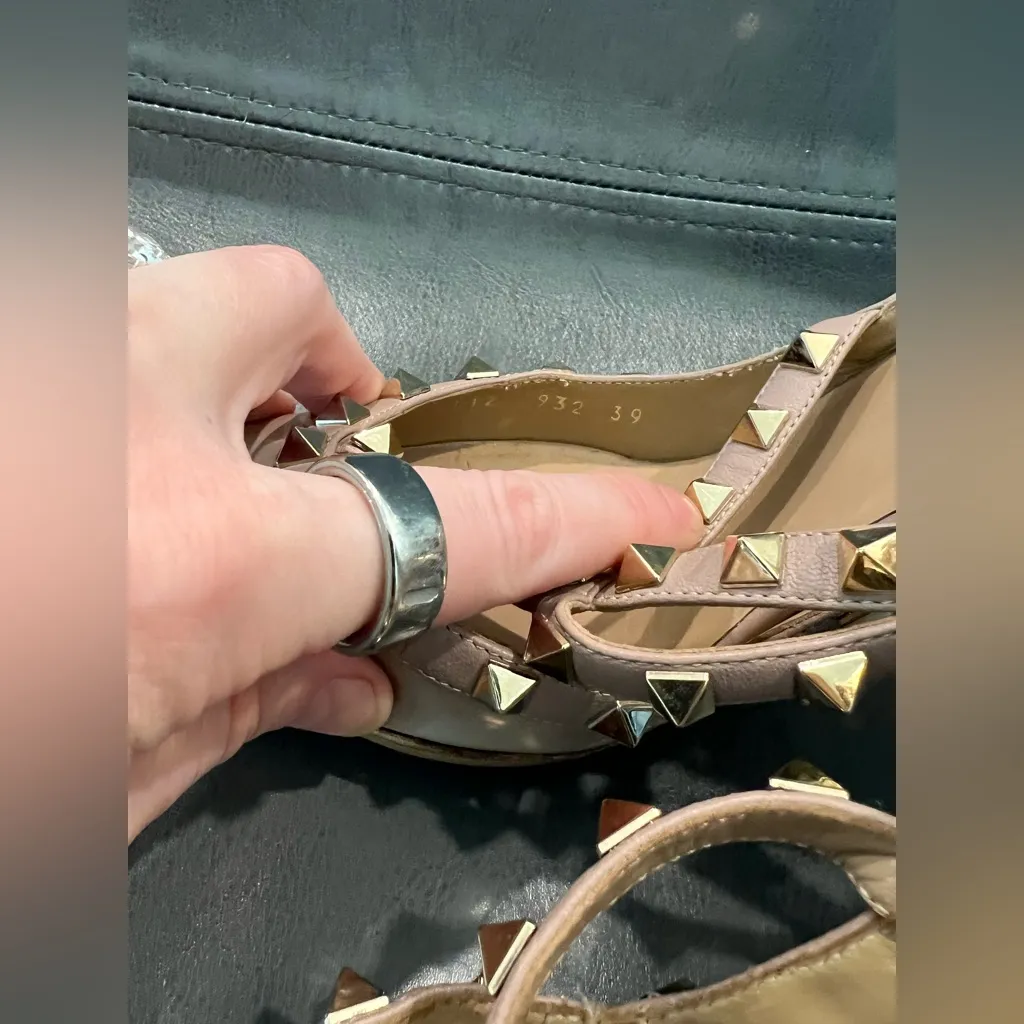 Valentino Rockstud Nude Beige Heels 39 - Image 5