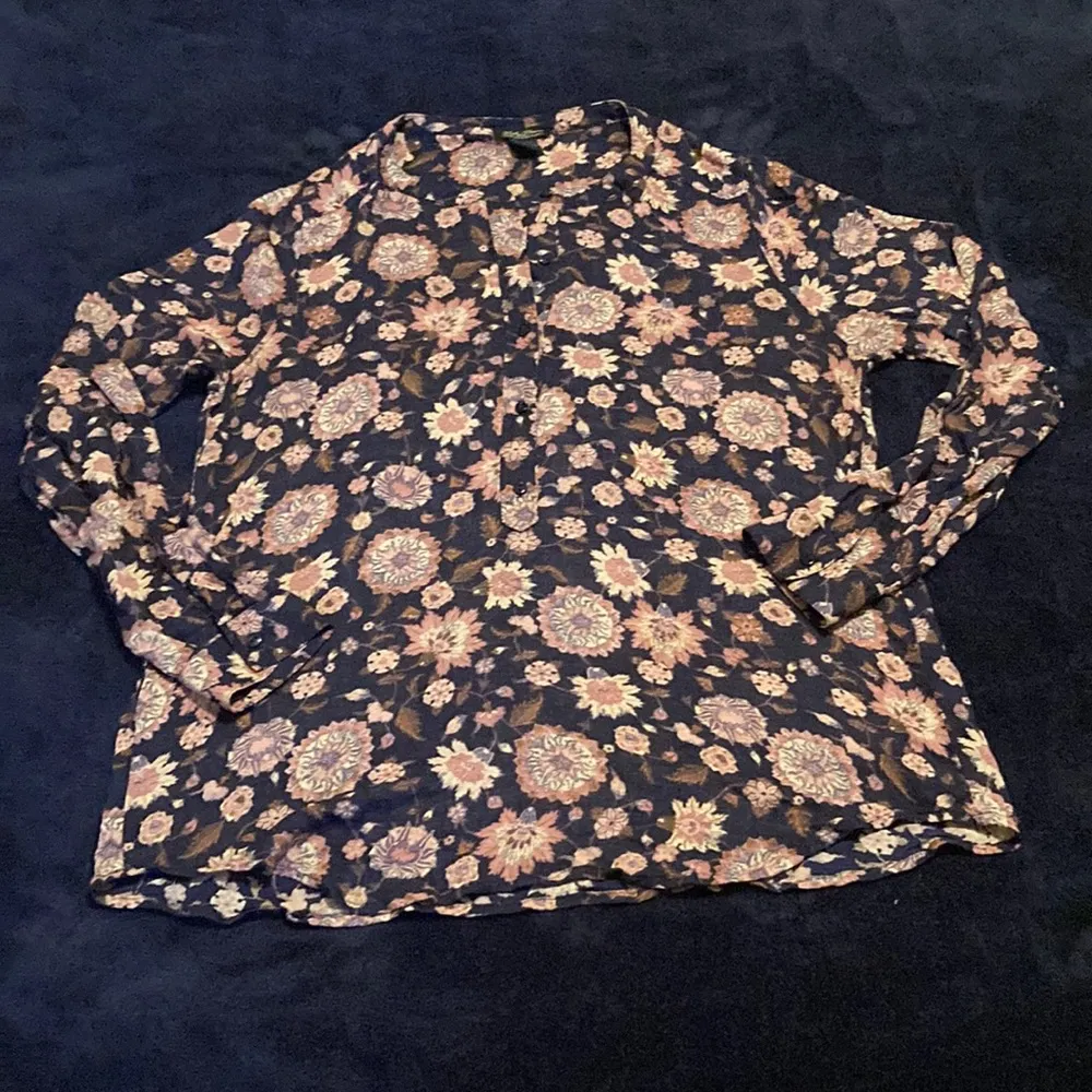 LUCKY BRAND Shirt Women’s Size M Lucky Brand Floral Too Boho Chic - Image 2
