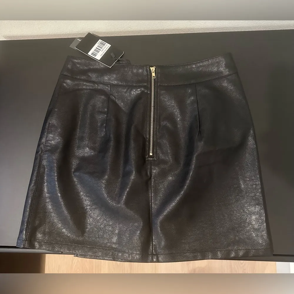 Lioness The Rizzo Mini Skirt Black - Image 6