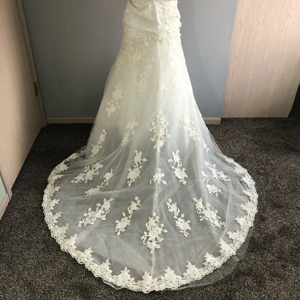 Alfred Angelo Lace beaded aline tulle wedding gown - Image 7