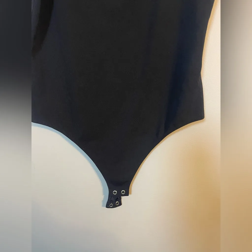 EXPRESS  Women's Black Bodysuit - Image 5
