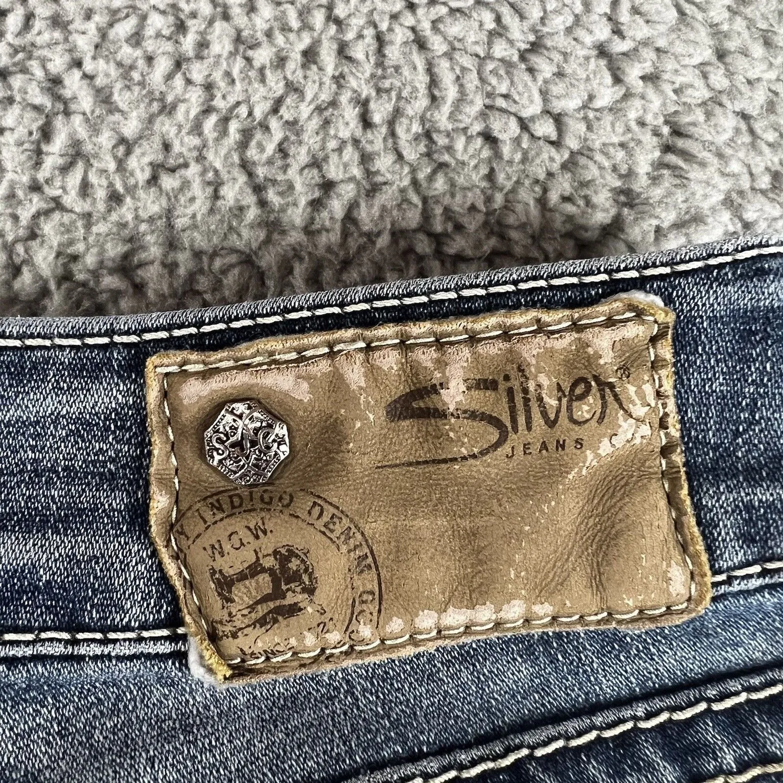 Silver Jeans Women 28 Suki Low Rise Mid Slim Boot Western‎ Embroidered Festival - Image 4