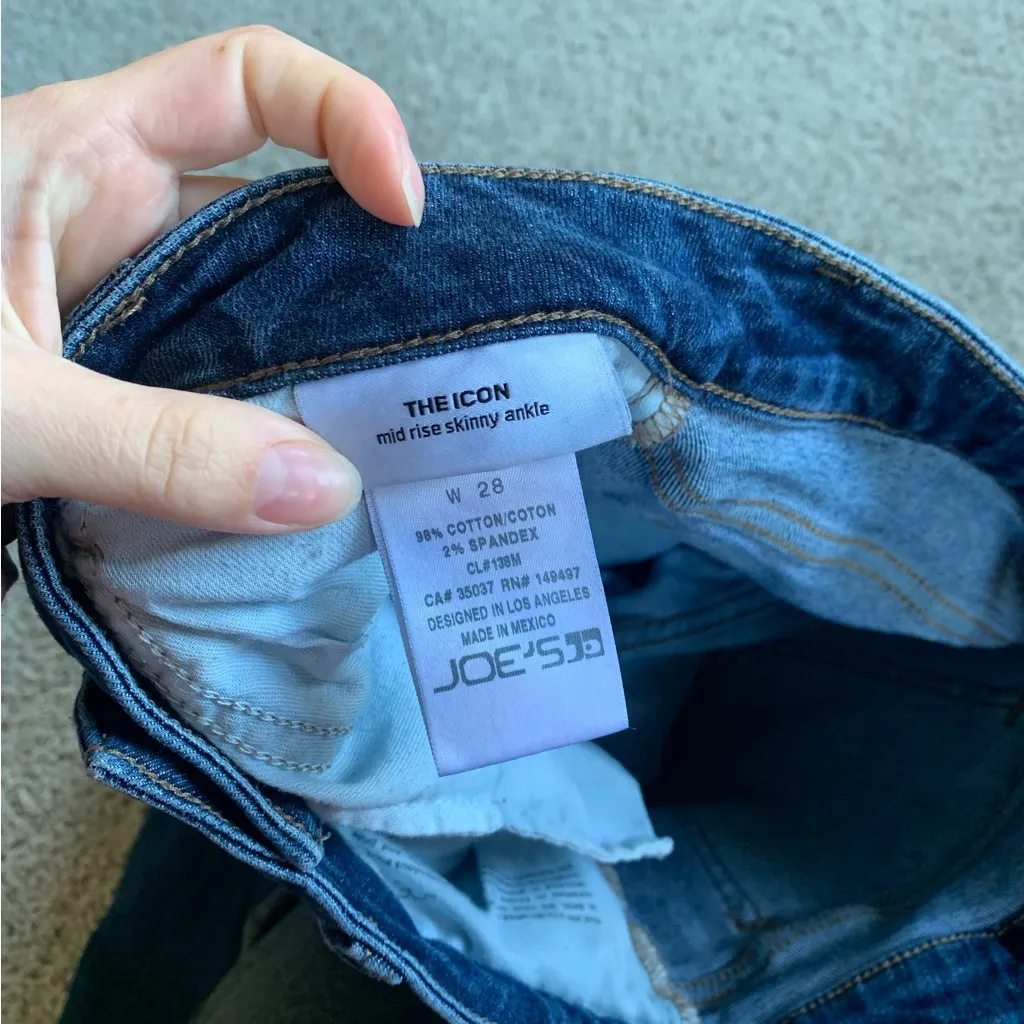 Joe's Jeans The Icon Mid Rise Skinny Ankle Jean Size 28 - Image 8