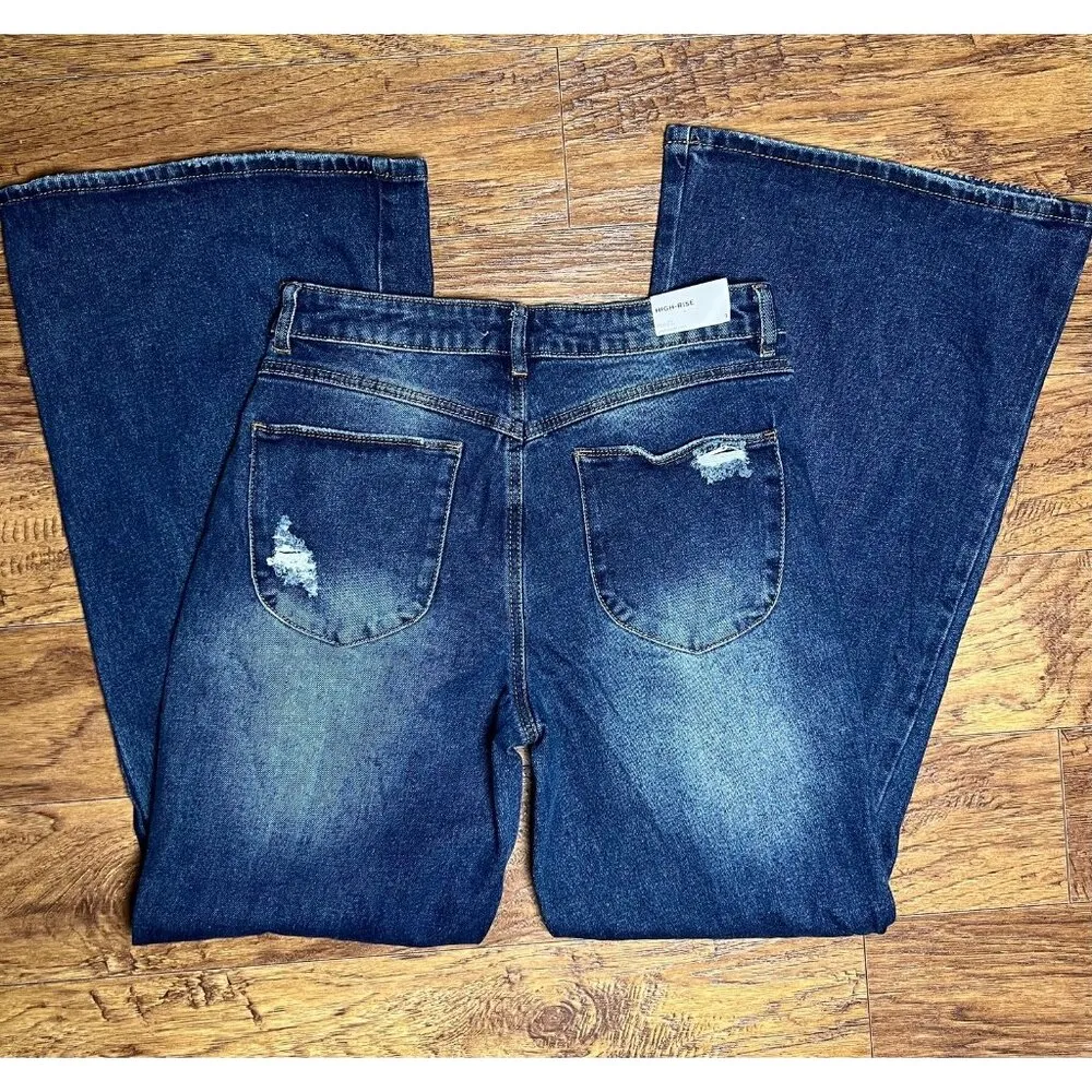 RUE21 Women’s High Rise Flare 90’s Fit Dark Denim Distressed Jeans sz 9 NEW - Image 7