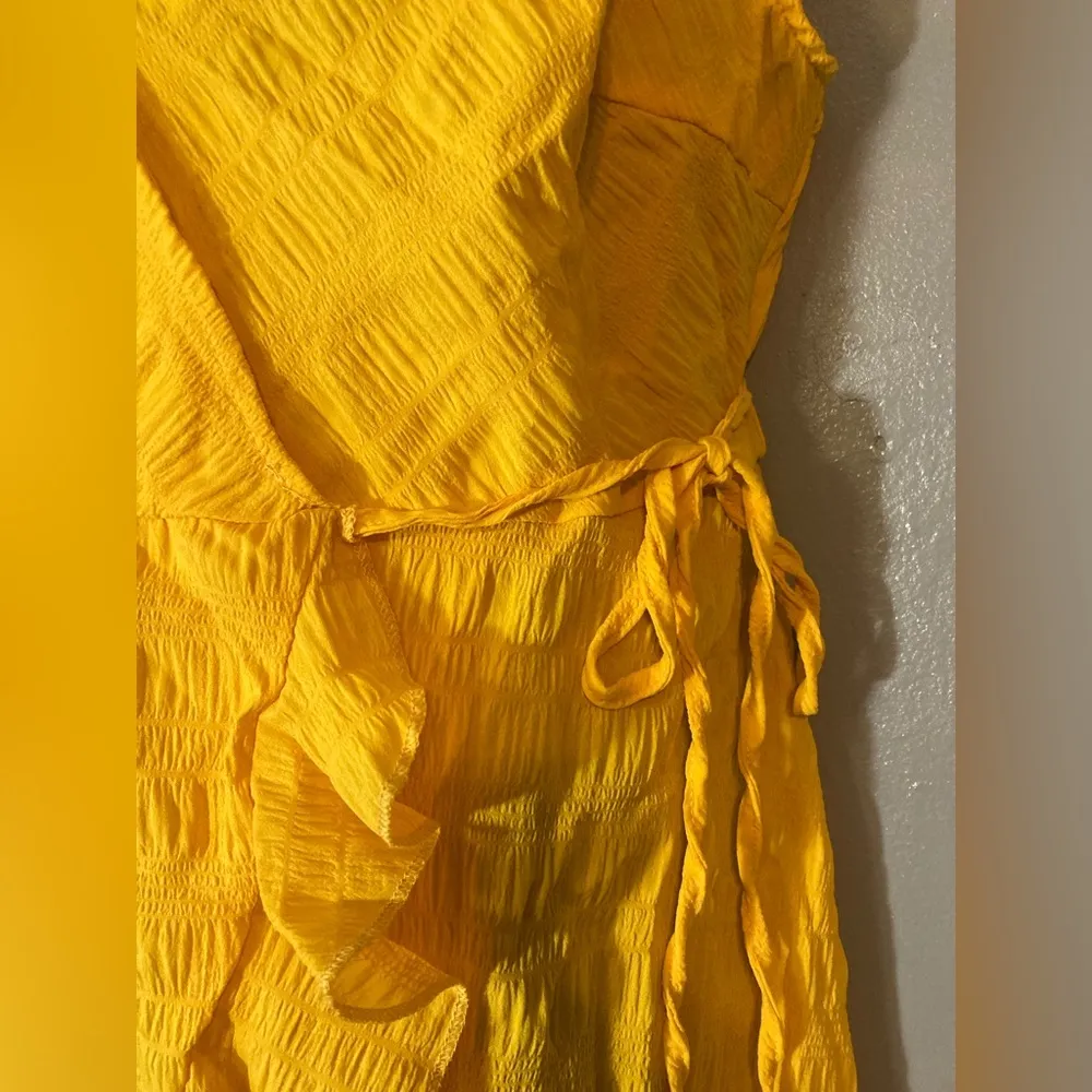 Shein Curve Vivid Eden Ruffle Trim Wrap Knot Side Cami Halter Dress Nwt - Image 4