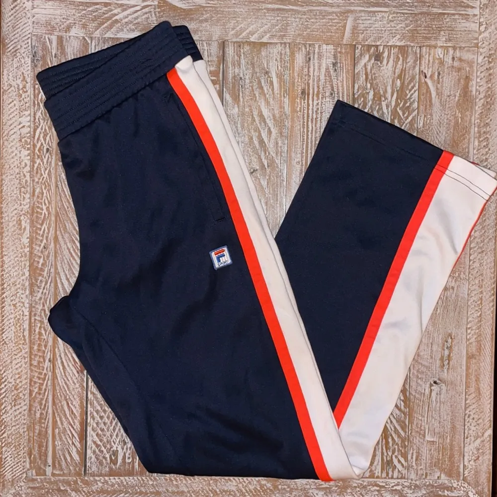 🏃🏻‍♀️Women's FILA SPORT® Track Pants🏃🏻‍♀️~small - Image 3
