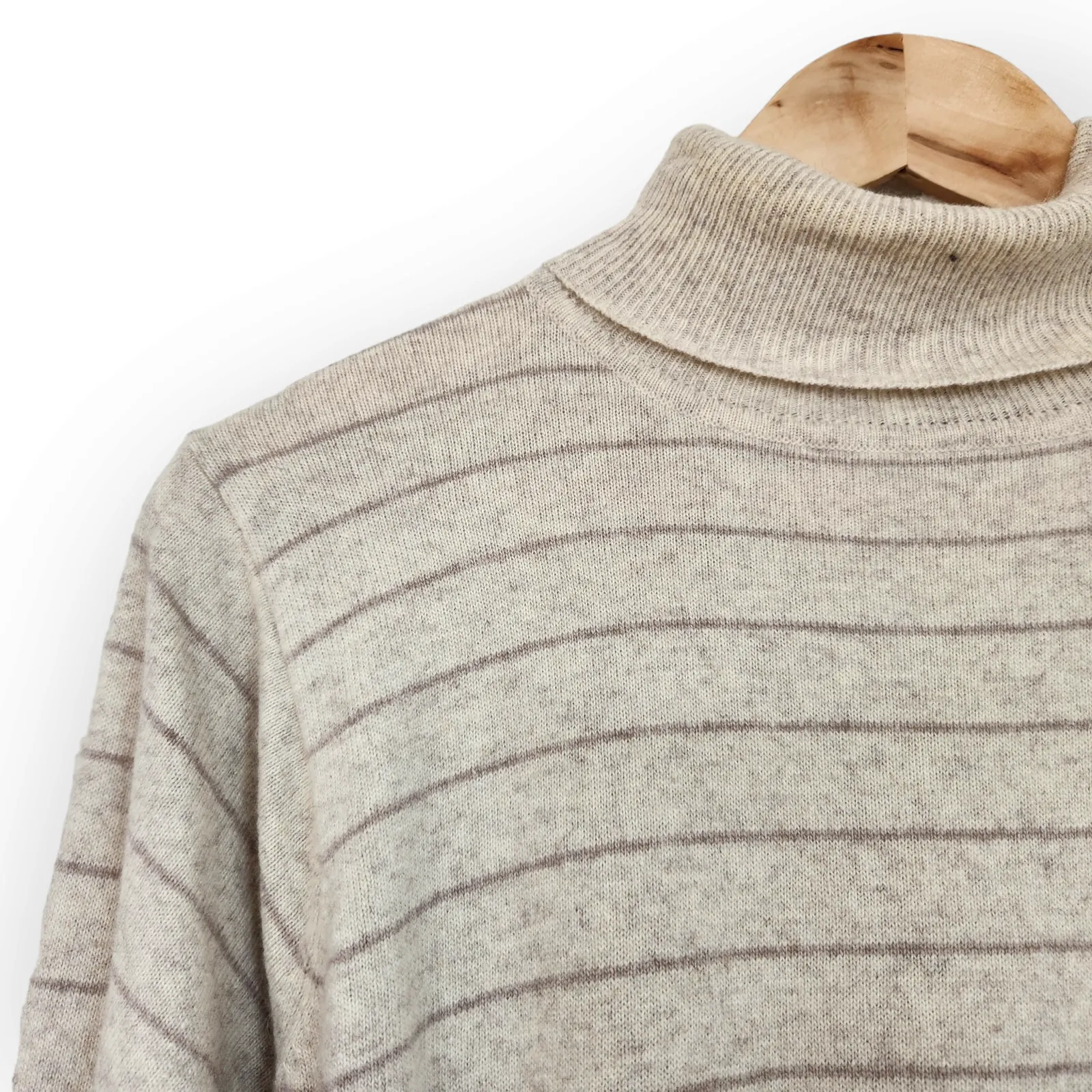 Vintage Jean Pierre Cream Lilac Striped Knit Turtle Neck Sweater S Tan - Image 2