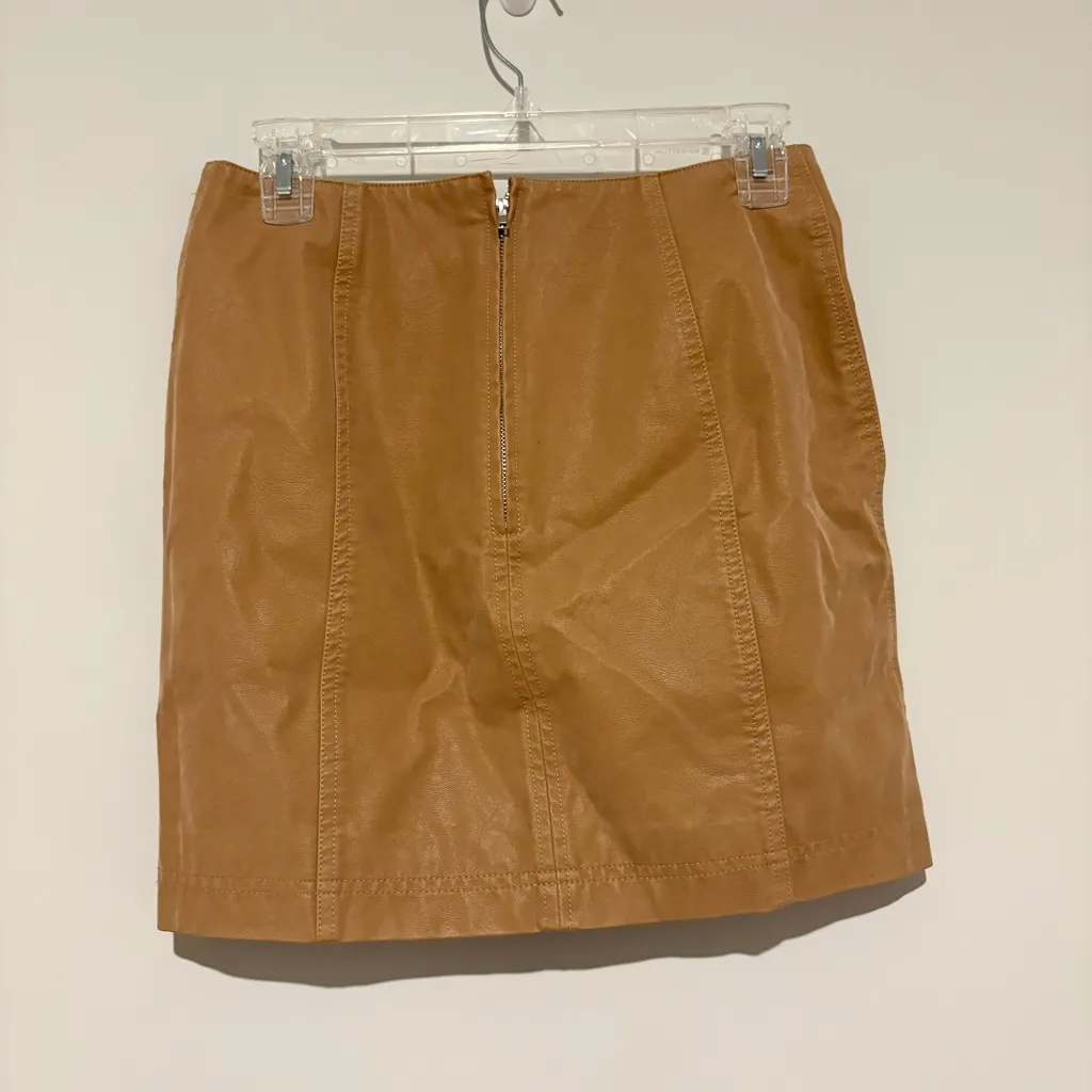 FREE PEOPLE Modern Femme Faux‎ Leather Skirt brown size 4 - Image 4