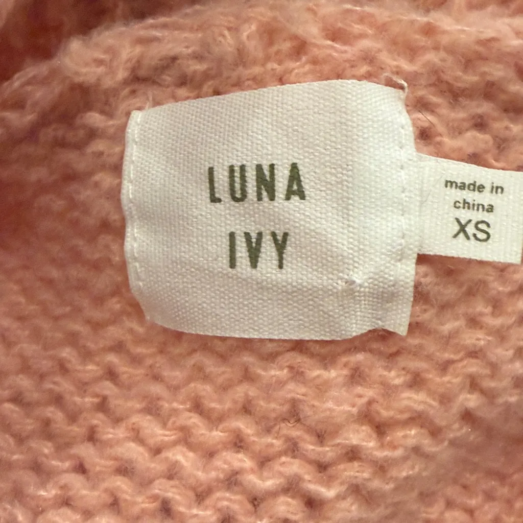 Luna Ivy Pink 3D Cherry Knit Open Chunky Soft Cardigan Sweater Pink size XS NEW - Image 3
