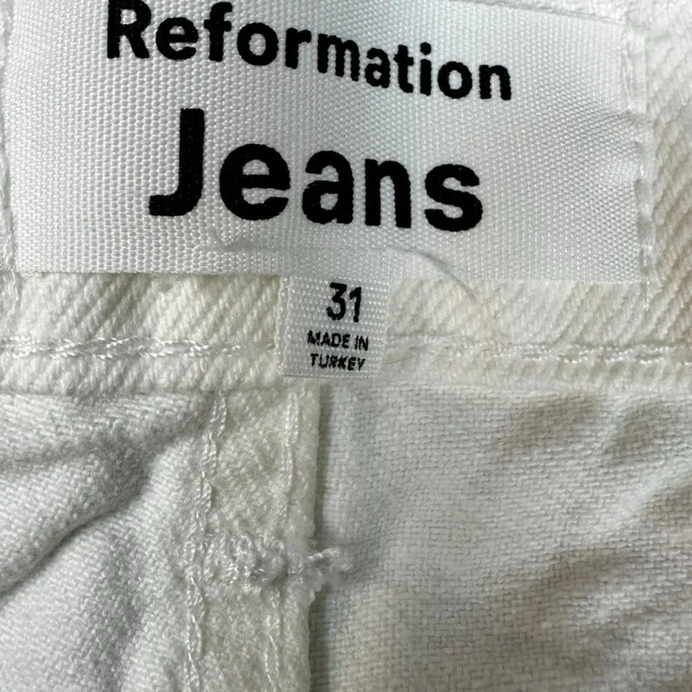 Reformation Charlie High Rise Jean Shorts in Vintage White Size 31 - Image 9