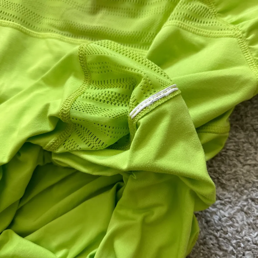 Roxy  Yellow Green Short Sleeve Tee - Image 10