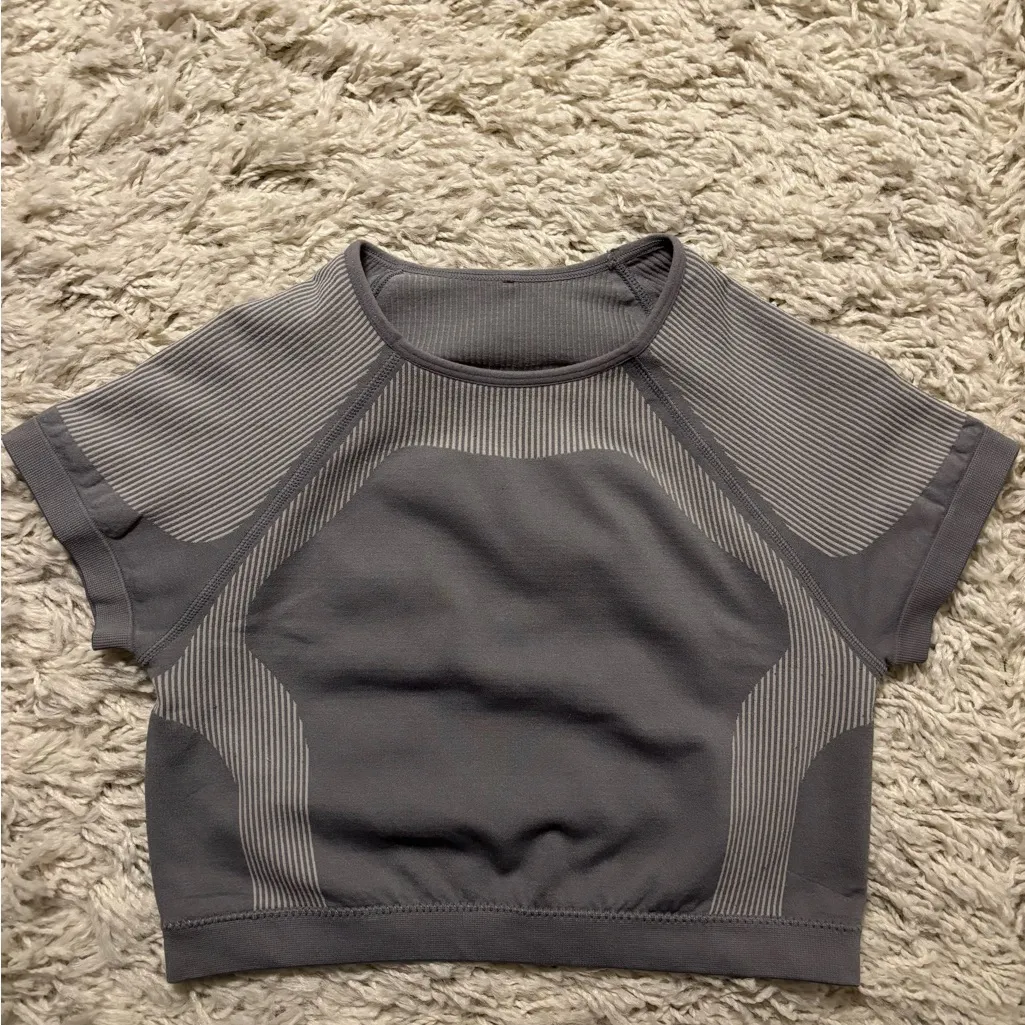 Garage Womens Gray B.dy Baby Tee Athletic Crop Top Size S - Image 8