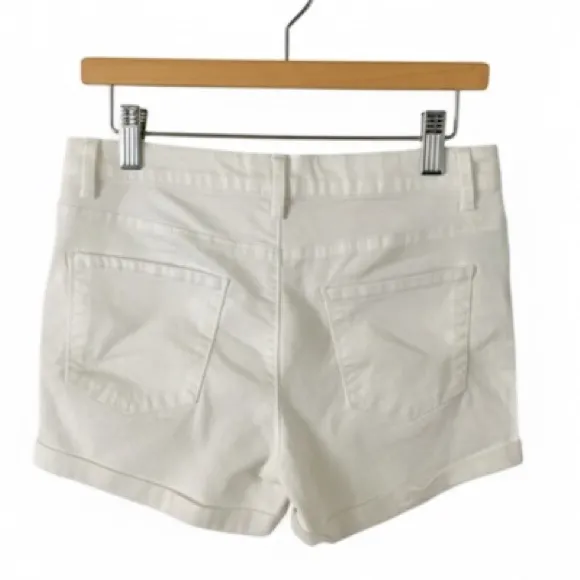 Forever 21 White Shorts - Image 3