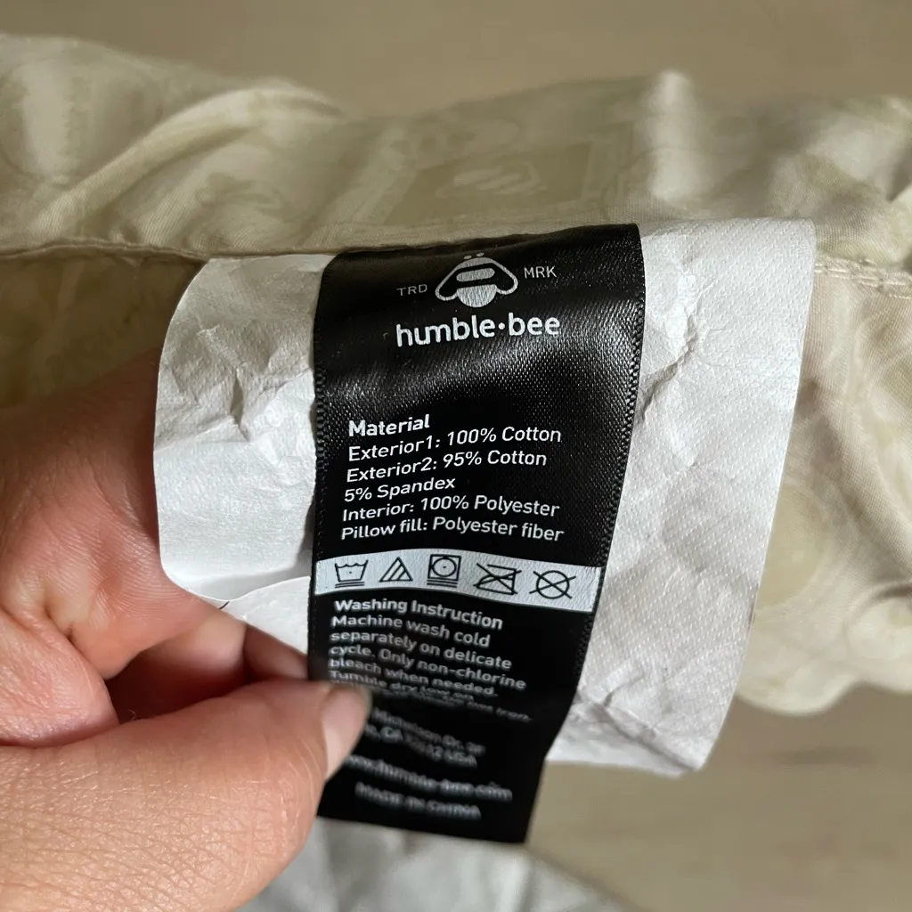 HUMBLE BEE LIGHTWEIGHT NURSING PILLOW HIP PACK FANNY PACK Gray - Image 4