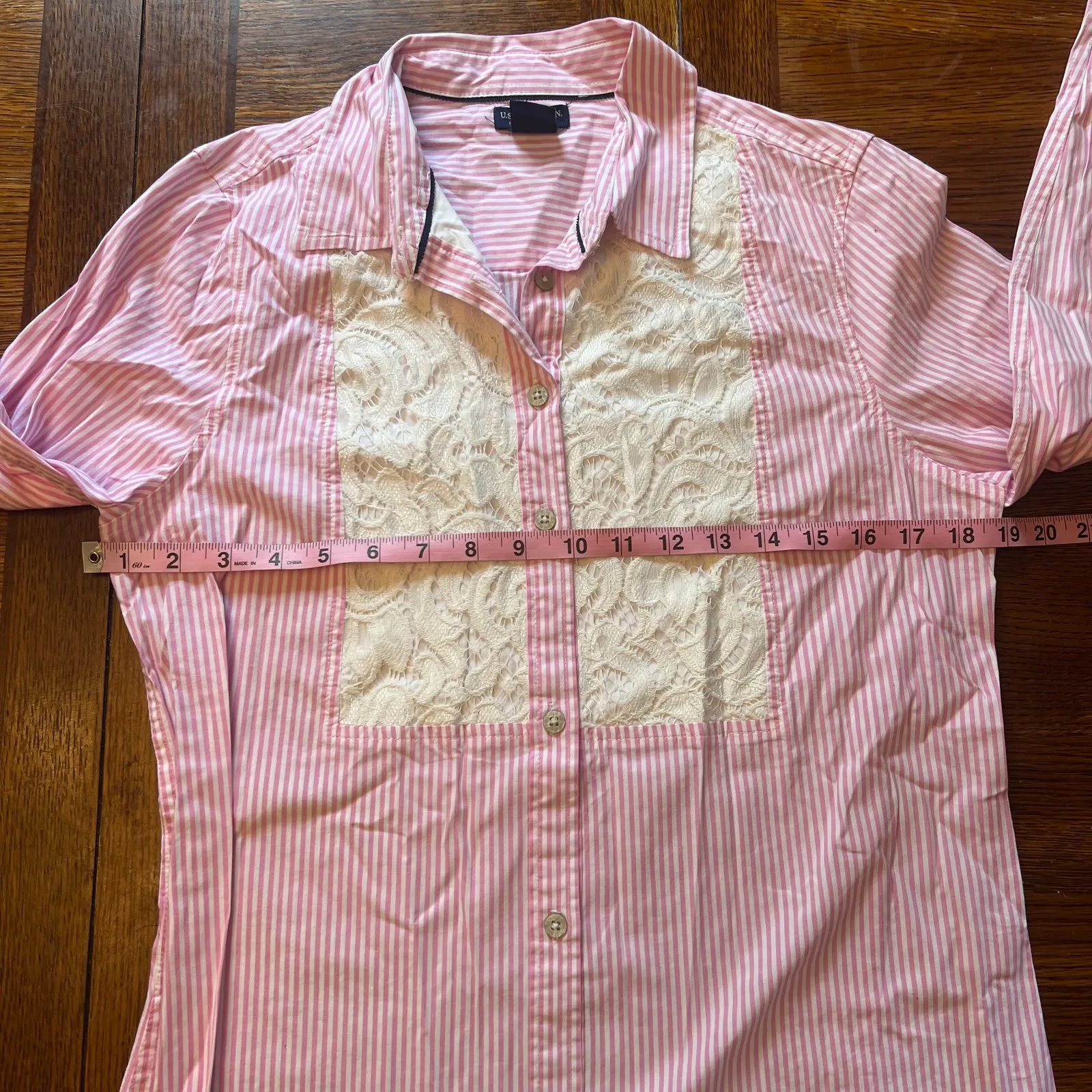 U.S. Polo Assn. Pink Pinstripe Lace Button Down Shirt M - Image 10