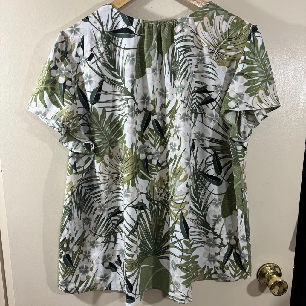 Hilary Radley Green Tropical V-Neck Short Sleeve Top Size XXL - Image 5