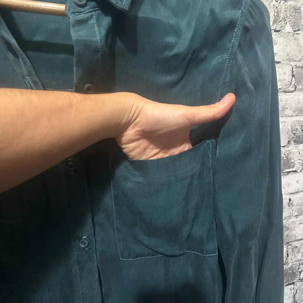 EUC Bella Dahl  Button Down Shirt Size Small - Image 3