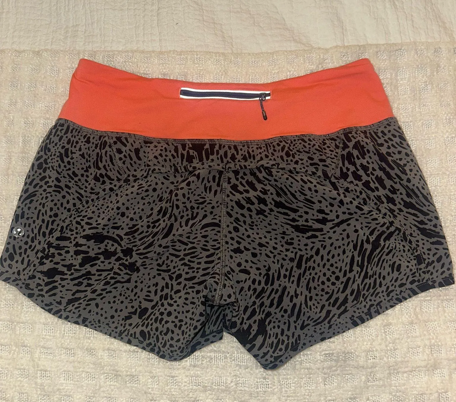 Lululemon Run Times Shorts 4" - Image 2