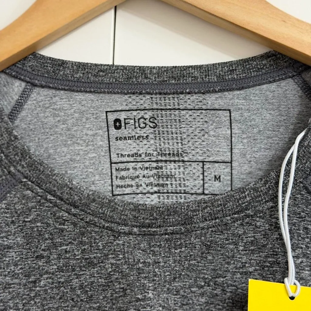 Figs Salta Seamless Longsleeve Underscrub in Graphite, Size Medium - Image 6