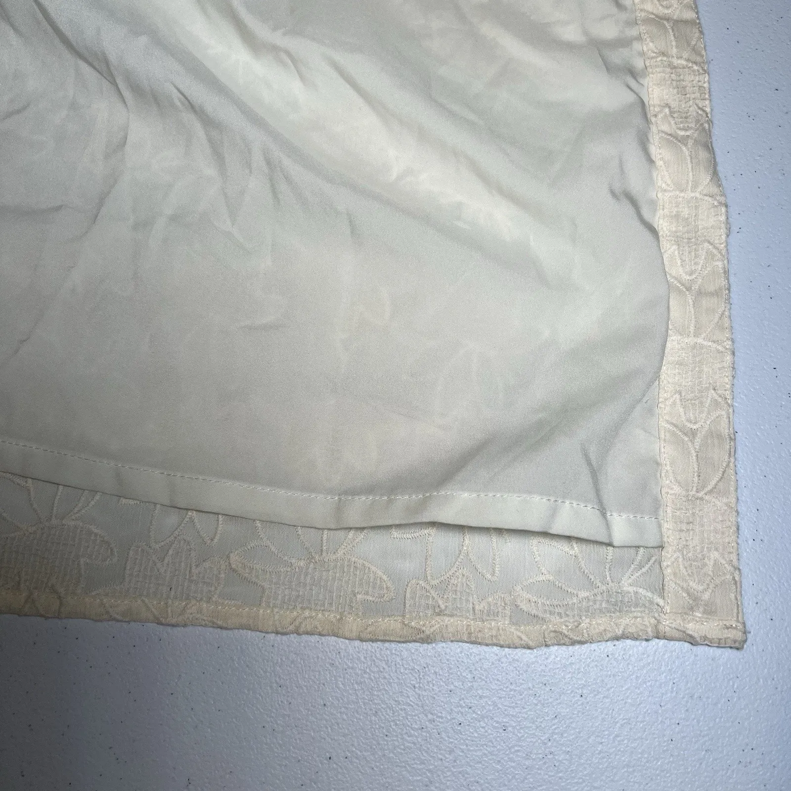 Madewell Embroidered Pleated Wrap Dress Size Small‎ Midi Length - Image 8