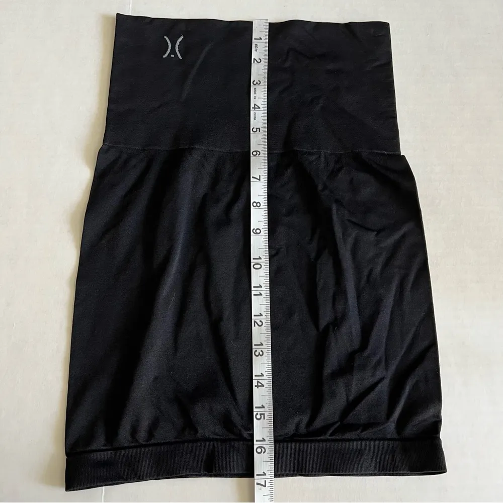 firm shape wear half slip skirt black size S/M - Image 6