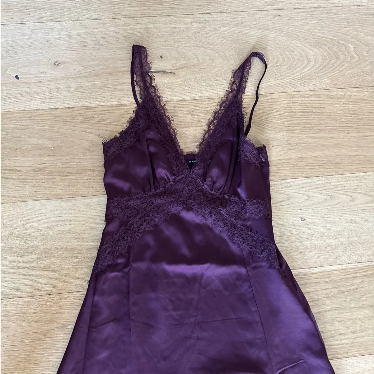 Guess by Marciano Maxi Dress Lace Trim Size US2 Purple - Image 2