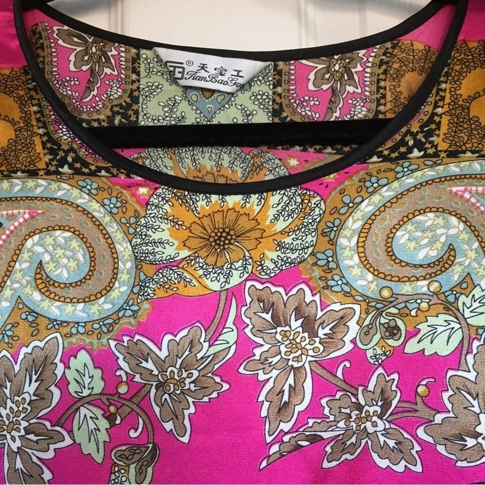 Tian Bao Gong silk tunic large oversized pink paisley floral Japanese brand Size undefined - Image 5