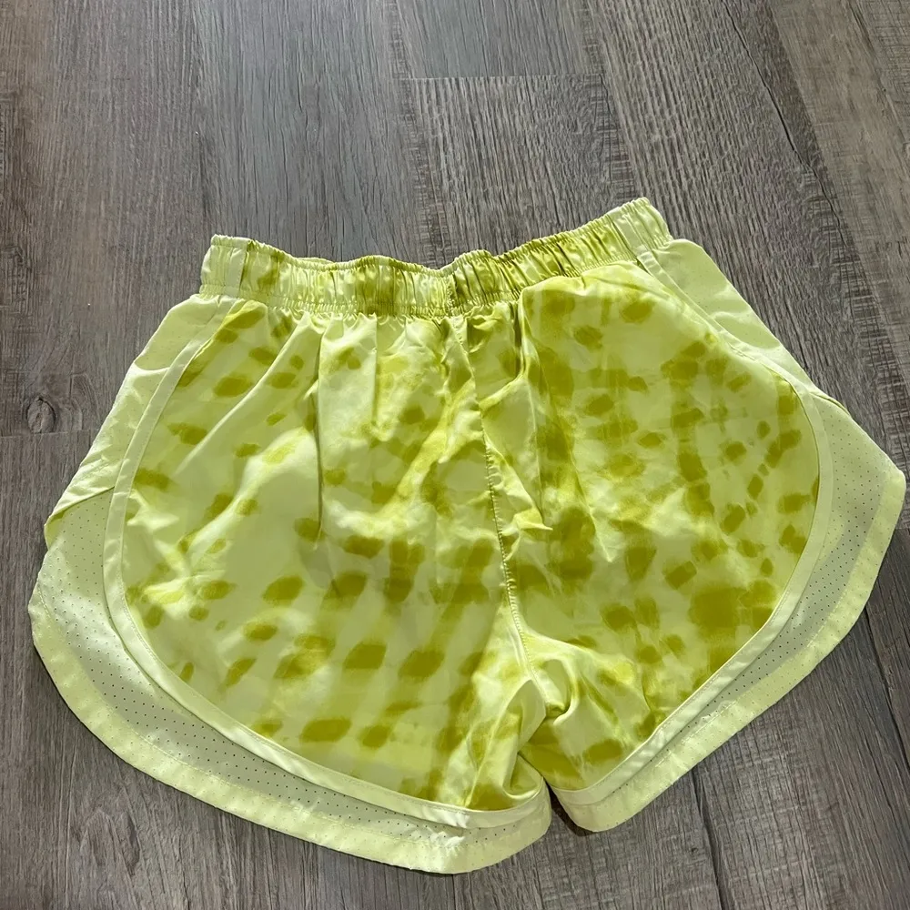 Nike Tempo running shorts! - Image 3