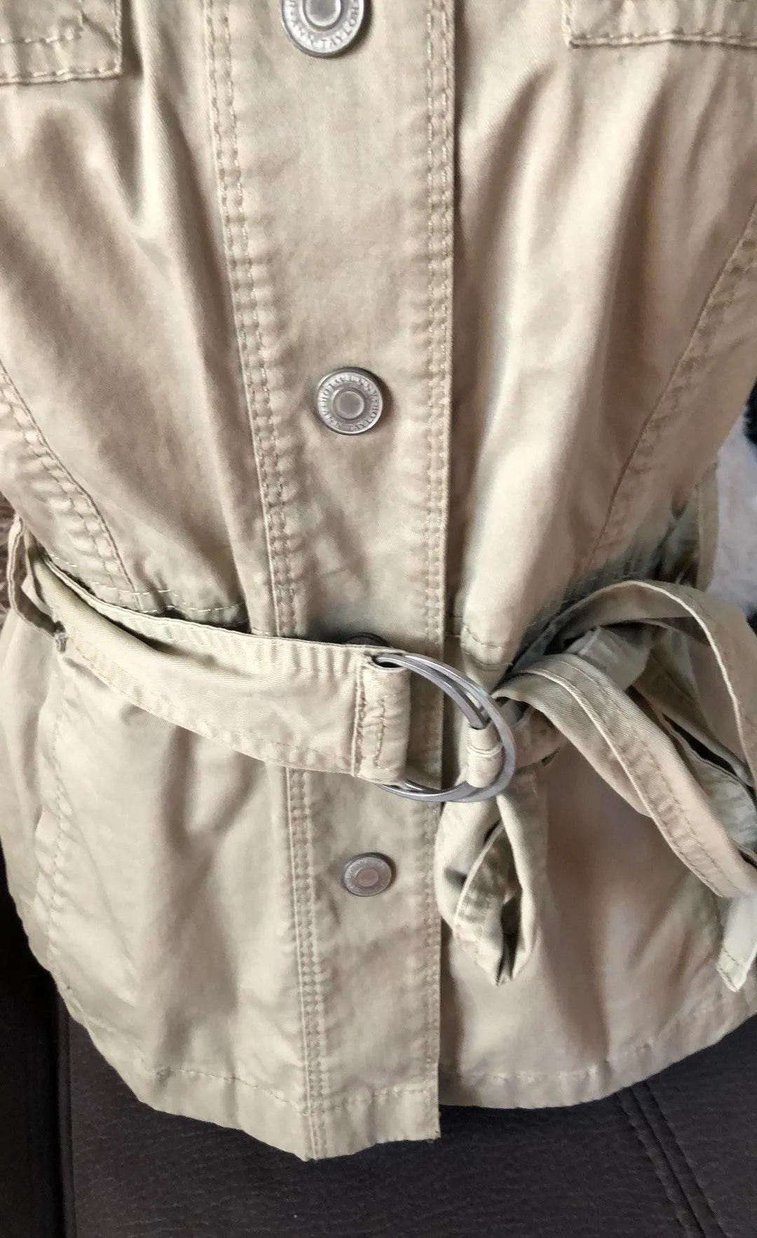 Beige Color Cargo Style Vest Size Small - Image 5