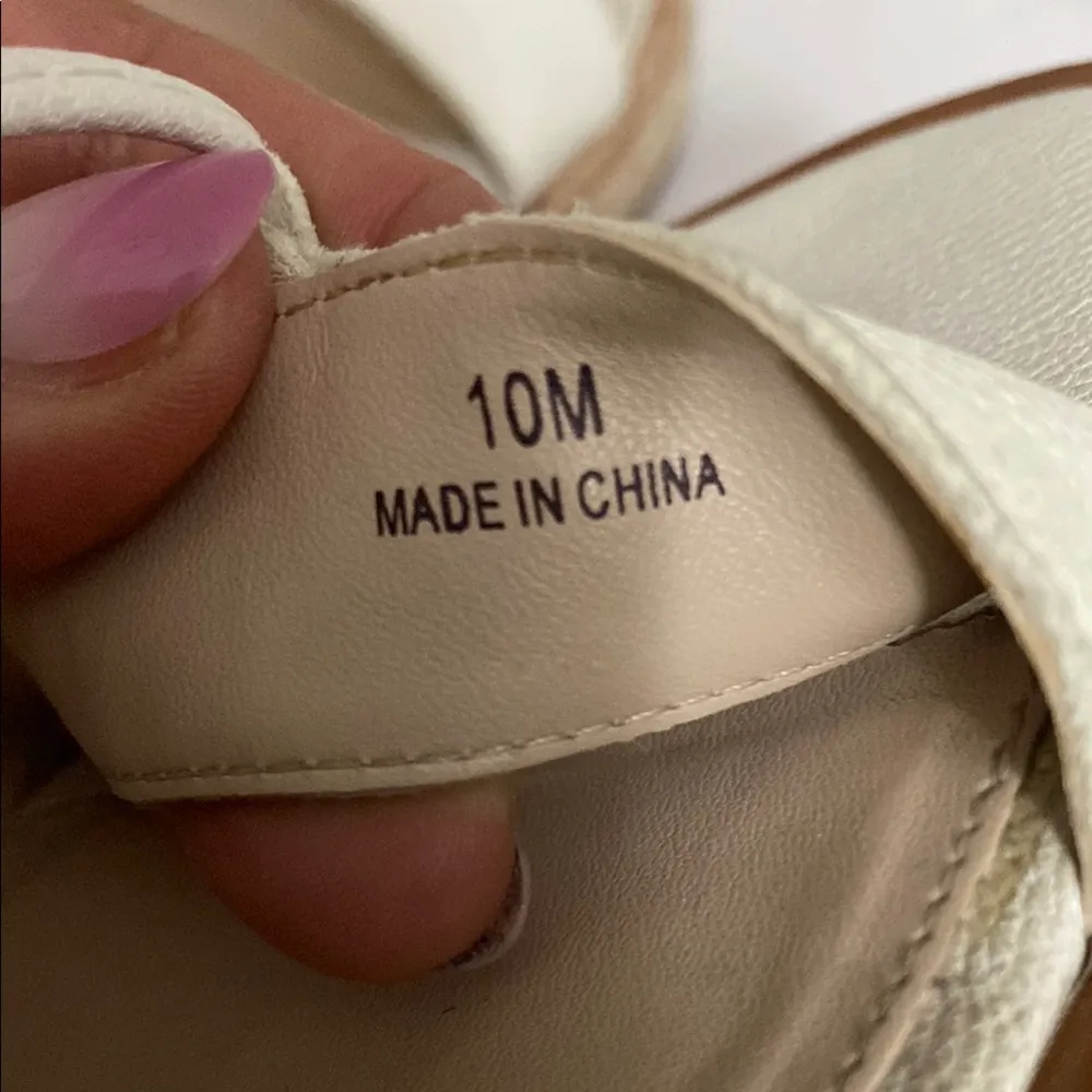 Pelle Moda Women's Cream Wedge gladiator Sandals size 10 - Image 8