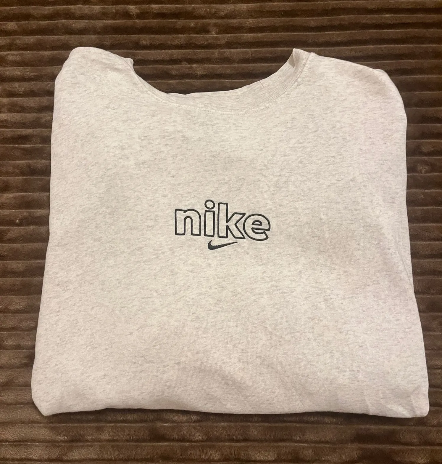 Nike Crewneck Sweatshirt - Image 2
