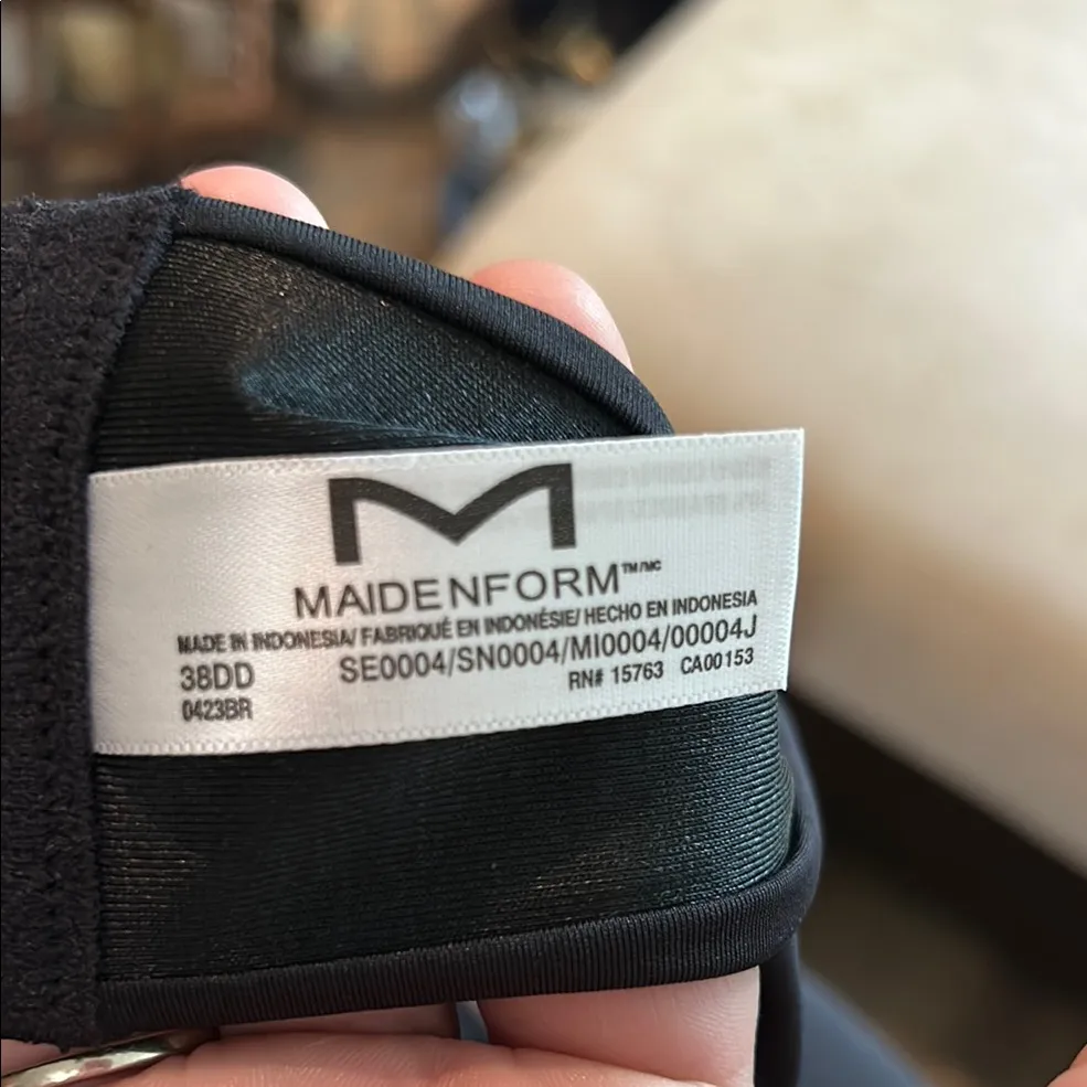 Maidenform ~ Women's Strapless‎ Bra Hidden Underwire Convertible Black 38 DD - Image 6